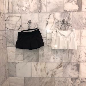 BLACK AND WHITE LULU LEMON TENNIS SKORT